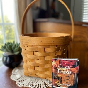 Longaberger Gathering Basket EUC Circa 1996